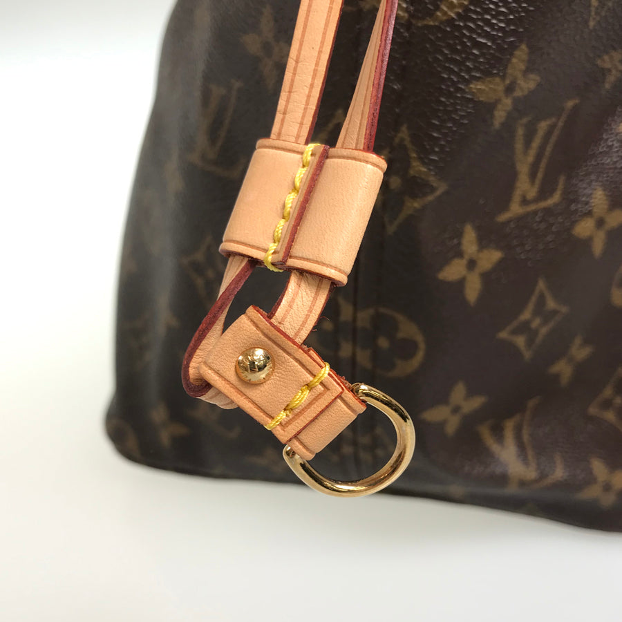 LOUIS VUITTON Monogram Neverfull GM Tote Bag