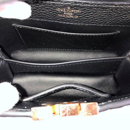 LOUIS VUITTON Capucines MINI in Taurillon Clemence leather Handbag
