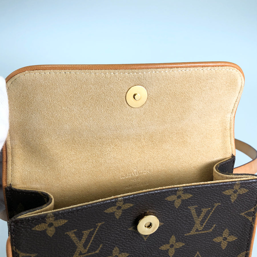 LOUIS VUITTON Monogram Pochette Florentine Waist pouch