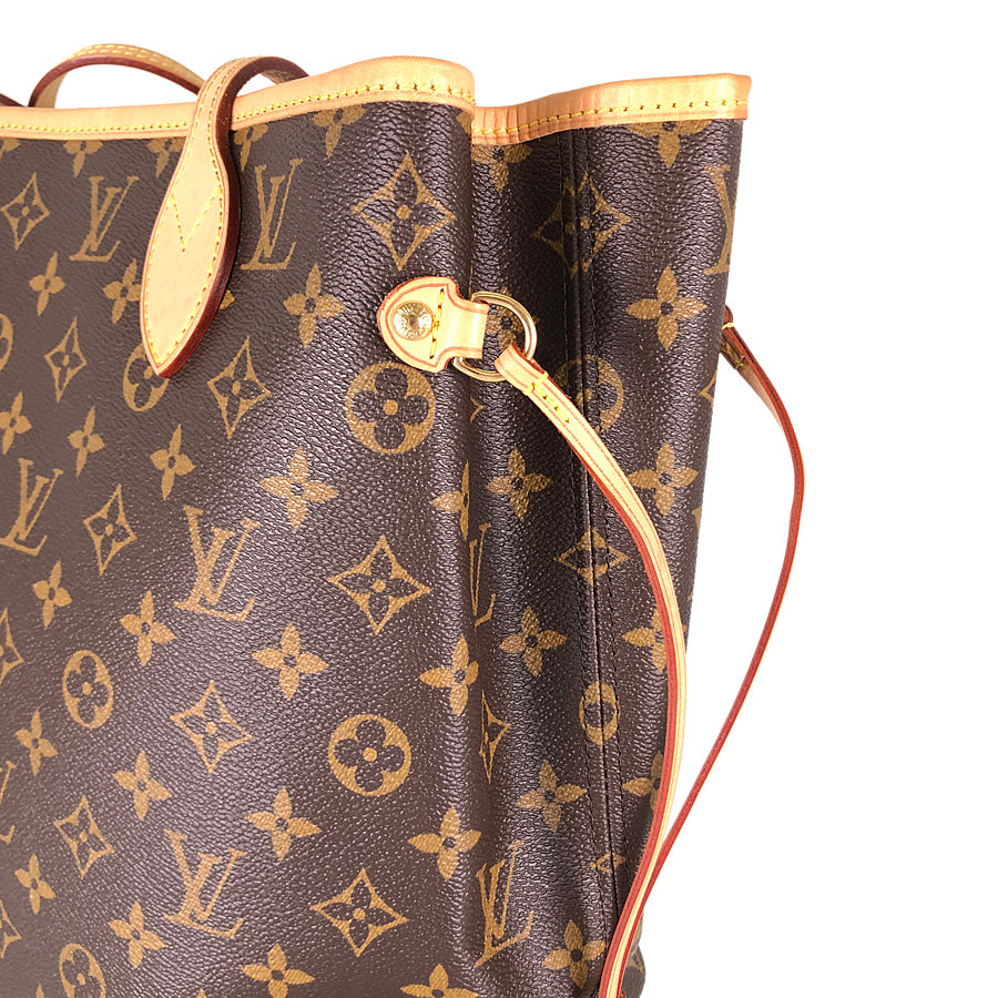 LOUIS VUITTON Monogram Neverfull MM Tote Bag