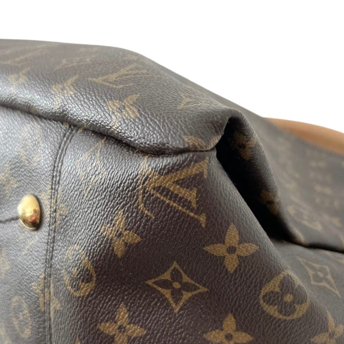 Louis Vuitton Monogram Artsy MM
