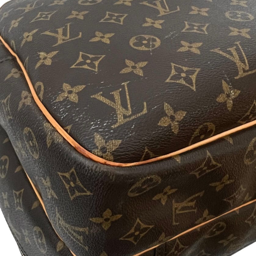 Louis Vuitton Monogram Alize 24