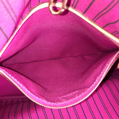 LOUIS VUITTON Monogram Neverfull MM Tote Bag