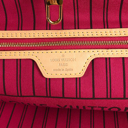 LOUIS VUITTON Monogram Neverfull MM Tote Bag