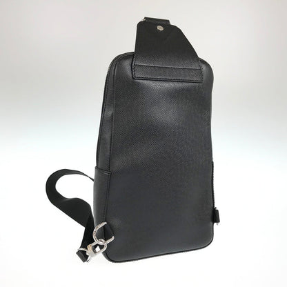 LOUIS VUITTON Taiga body bag