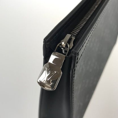 LOUIS VUITTON Clutch bag