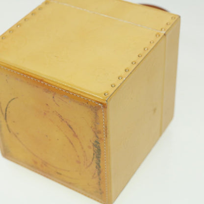 LOUIS VUITTON Monogram Vernis Bleecker Cosmetic Pouch Beige M91002 Auth tp501